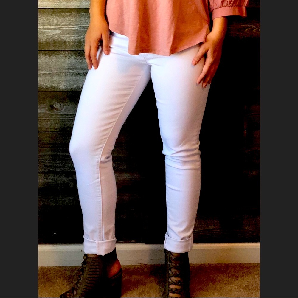 Last pair! Kancan Super skinny white jeans - Picture 6 of 9